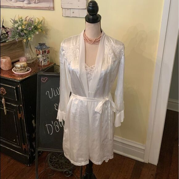 *Stunning* 2pc Linea Donatella Satin Gown &Robe Set Sz M